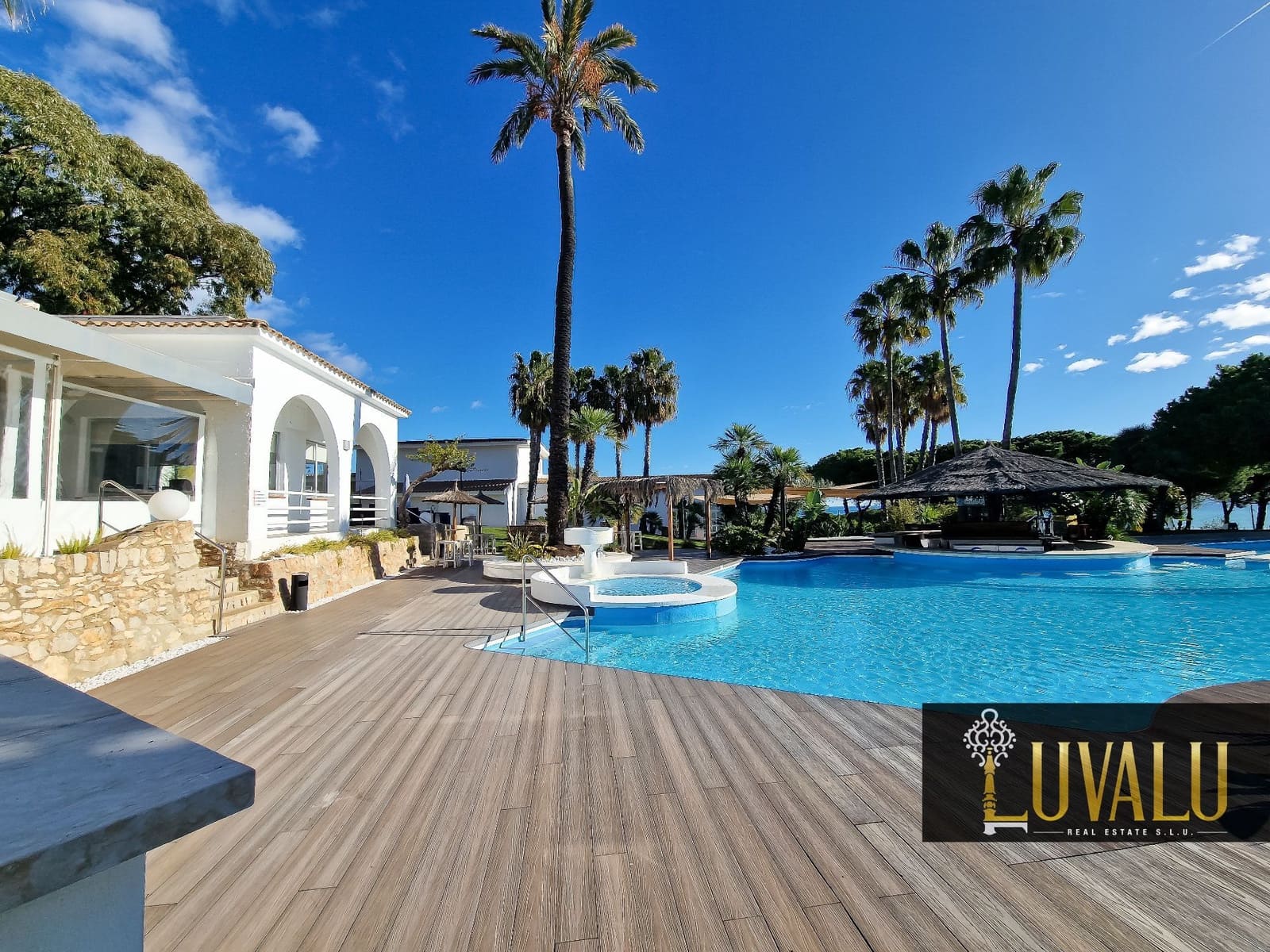 2 bedroom Apartment for sale in Peniscola with pool garage - € 145,000 (Ref: 9978175)