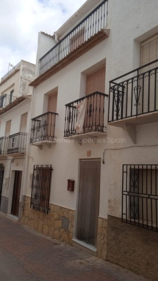 7 Zimmer Haus zu verkaufen in Albanchez - 110.000 € (Ref: 10004910)
