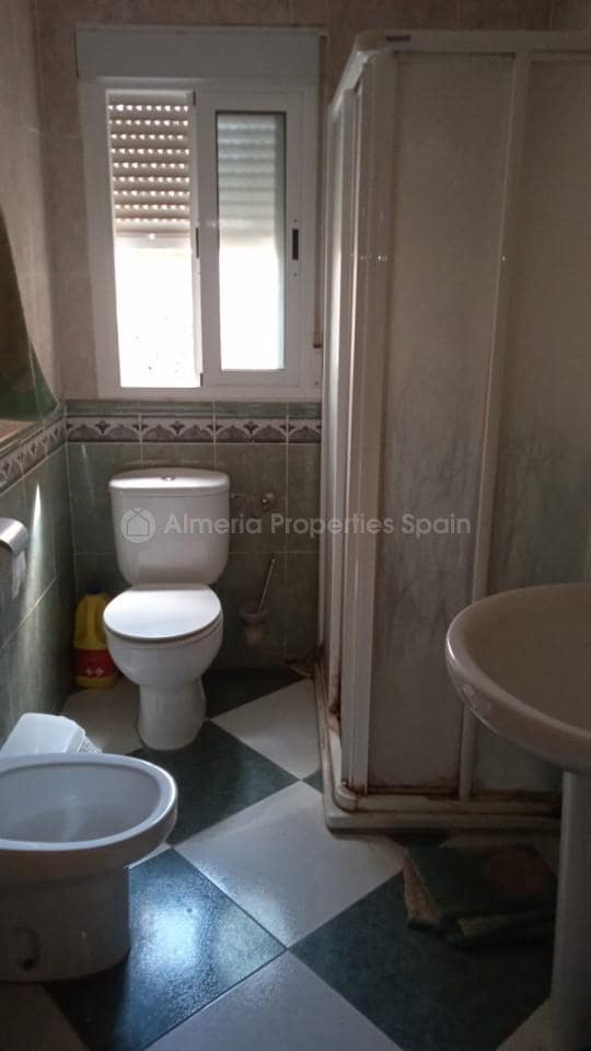 7 Zimmer Haus zu verkaufen in Albanchez - 110.000 € (Ref: 10004910)