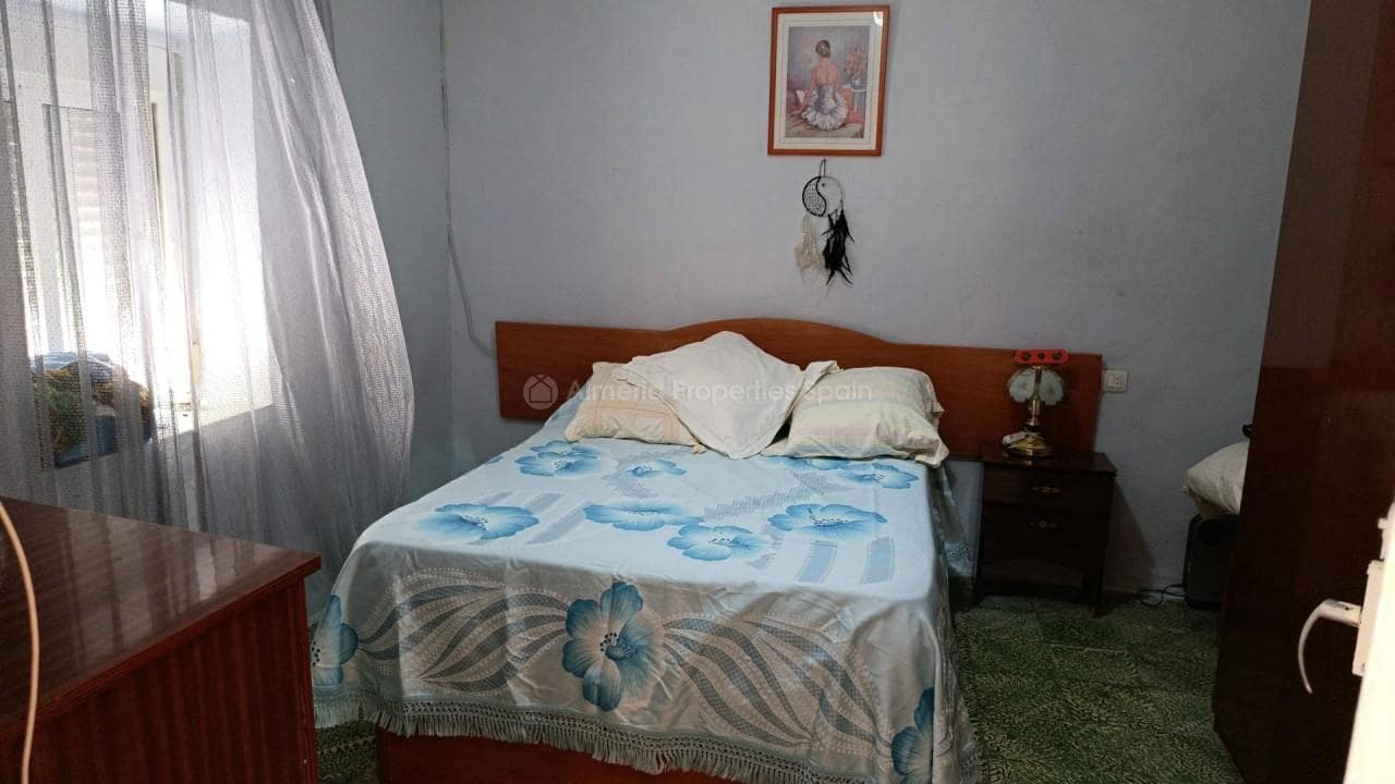Finca/Casa Rural de 5 habitaciones en Oria en venta con garaje - 195.000 € (Ref: 10004911)