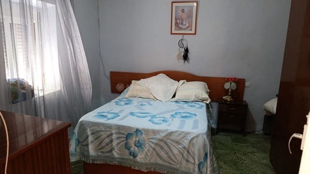 Finca/Casa Rural de 5 habitaciones en Oria en venta con garaje - 195.000 € (Ref: 10004911)