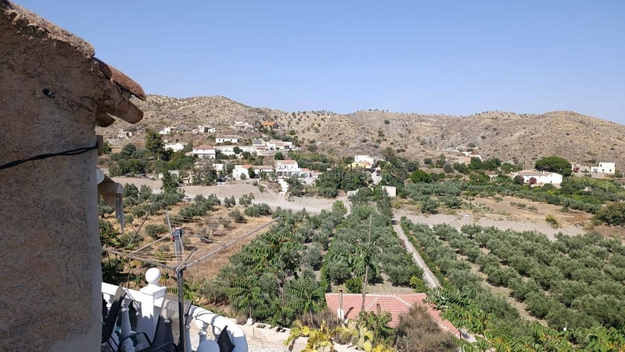 3 quarto Quinta/Casa Rural para venda em Oria com piscina garagem - 185 000 € (Ref: 10033316)