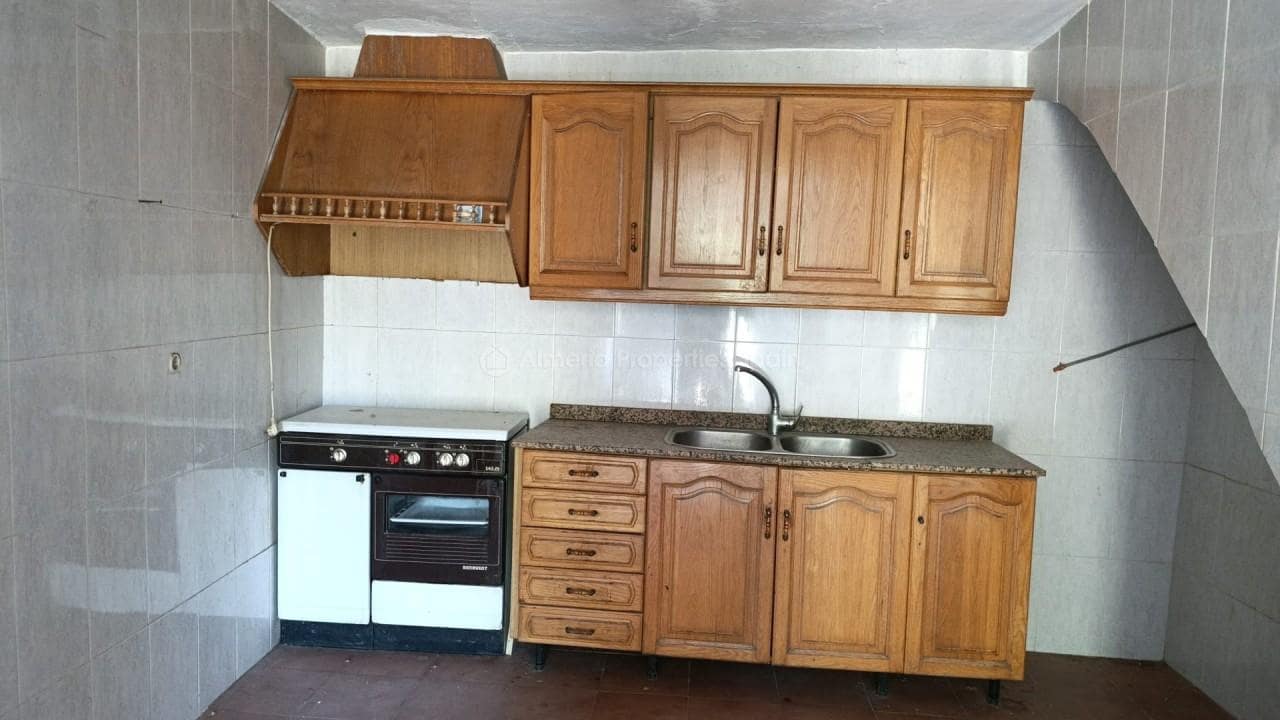 5 soverom Finca/Herregård til salgs i Chirivel med garasje - € 128 000 (Ref: 10176141)