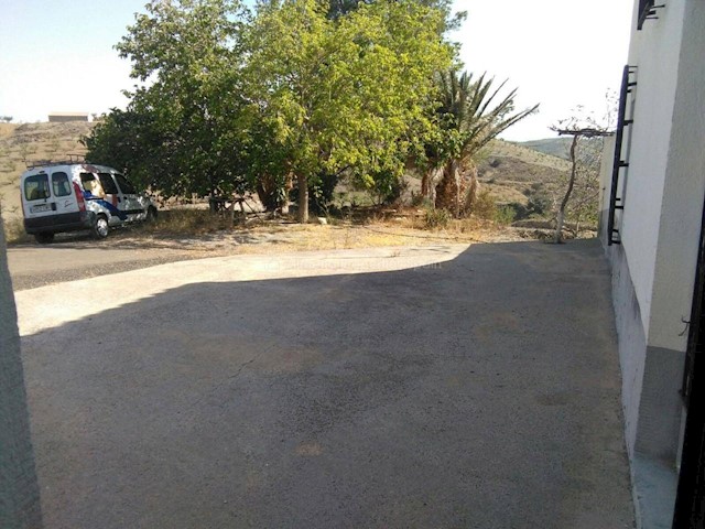 5 soveværelse Finca/Landehus til salg i Albox - € 100.000 (Ref: 3171354)