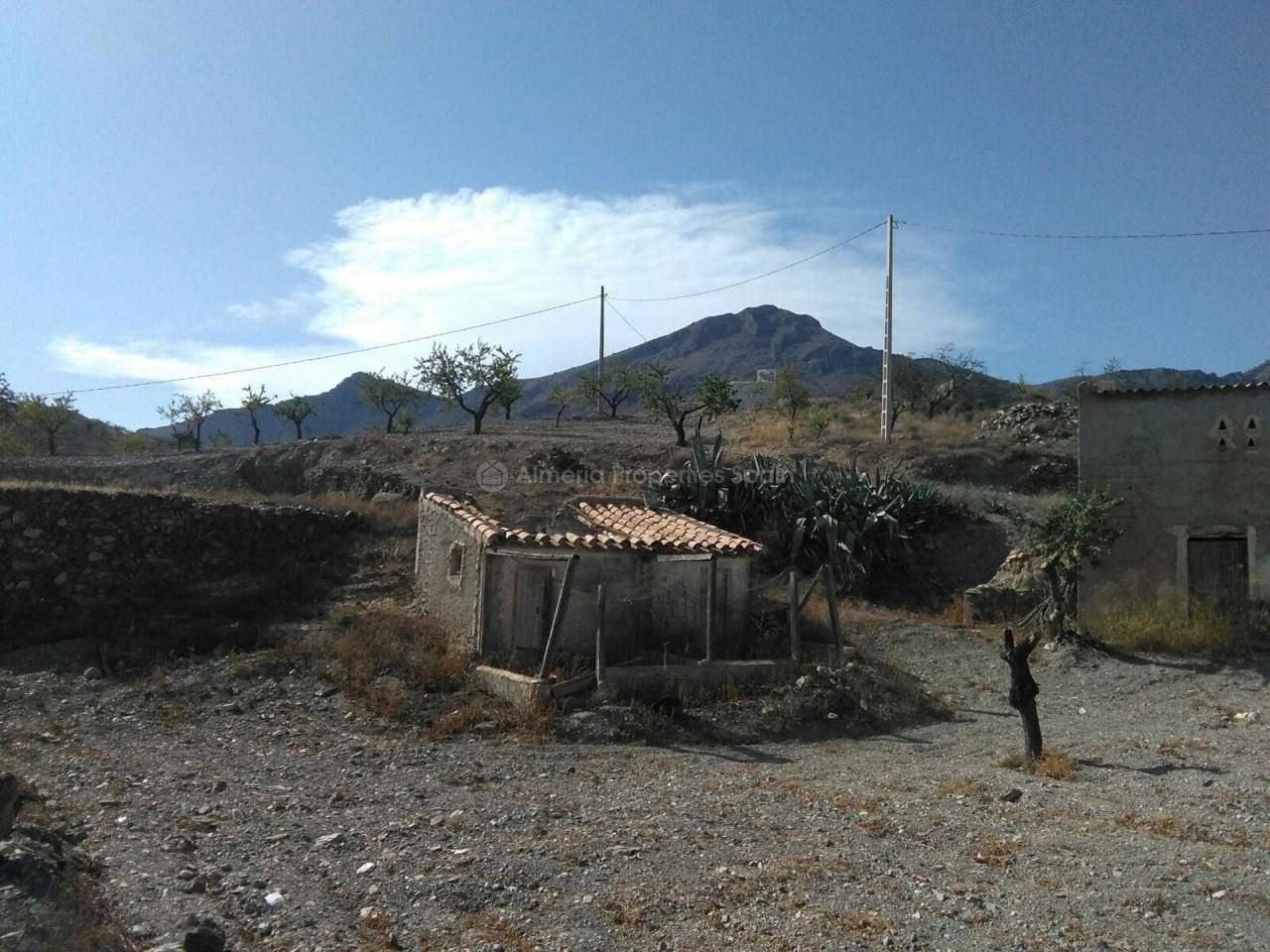 5 soverom Finca/Herregård til salgs i Albox - € 100 000 (Ref: 3171354)