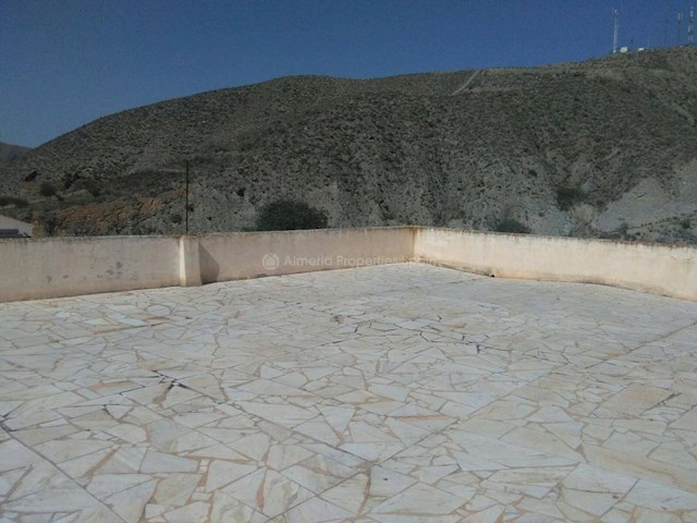 Byhus til salg i Líjar - € 60.000 (Ref: 3204849)