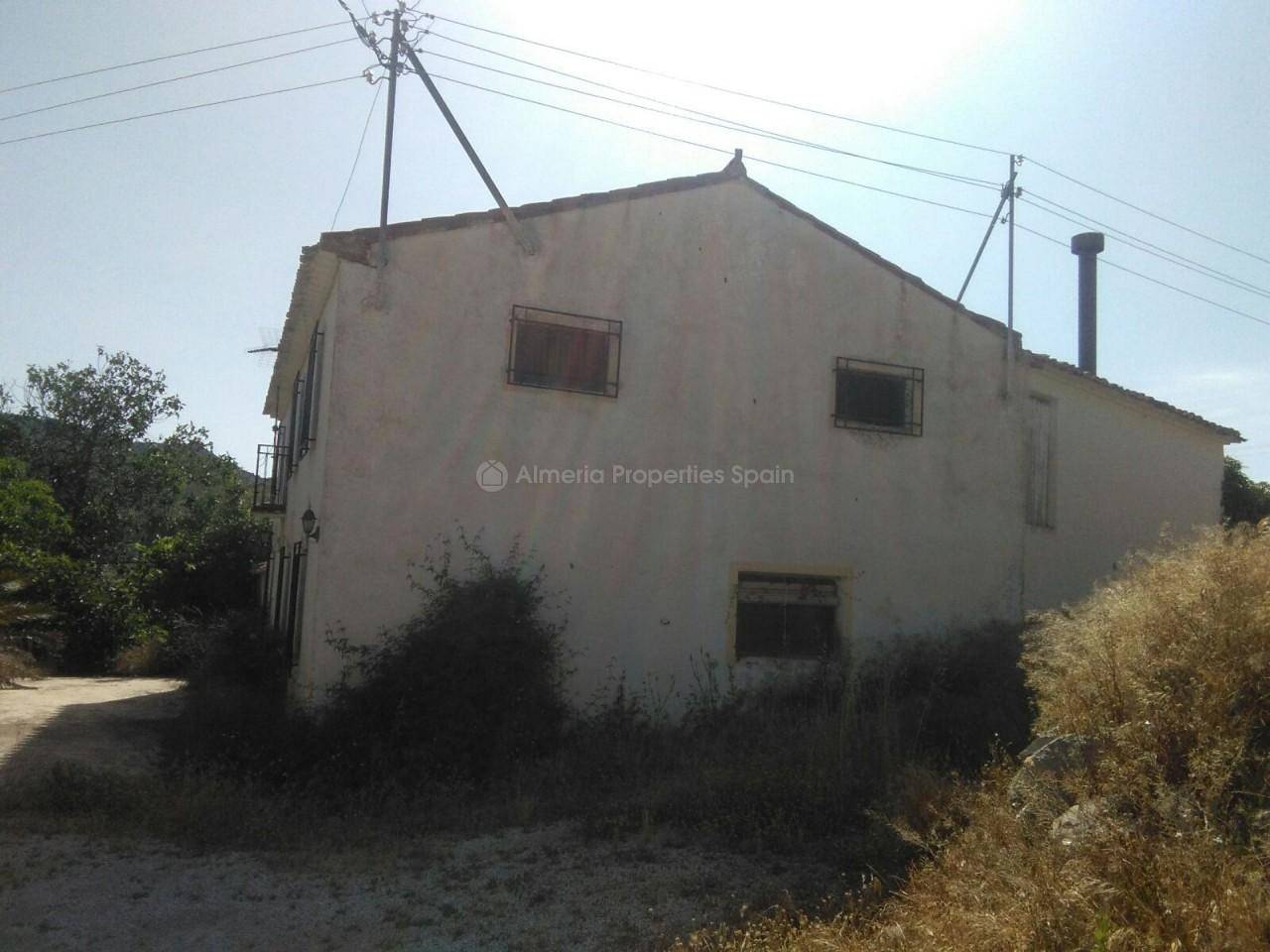 15 soveværelse Finca/Landehus til salg i Oria - € 130.000 (Ref: 3497653)