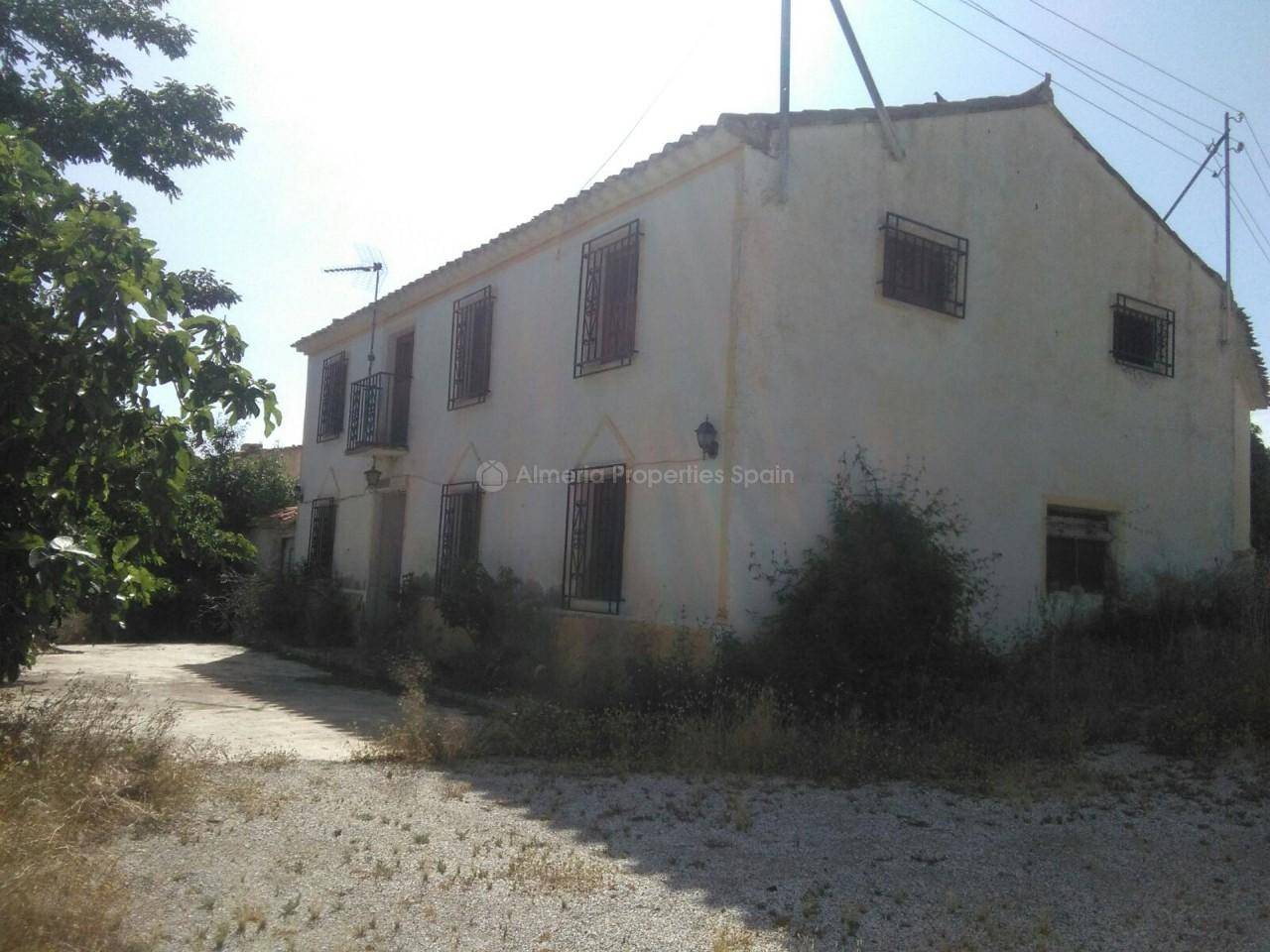 15 soveværelse Finca/Landehus til salg i Oria - € 130.000 (Ref: 3497653)