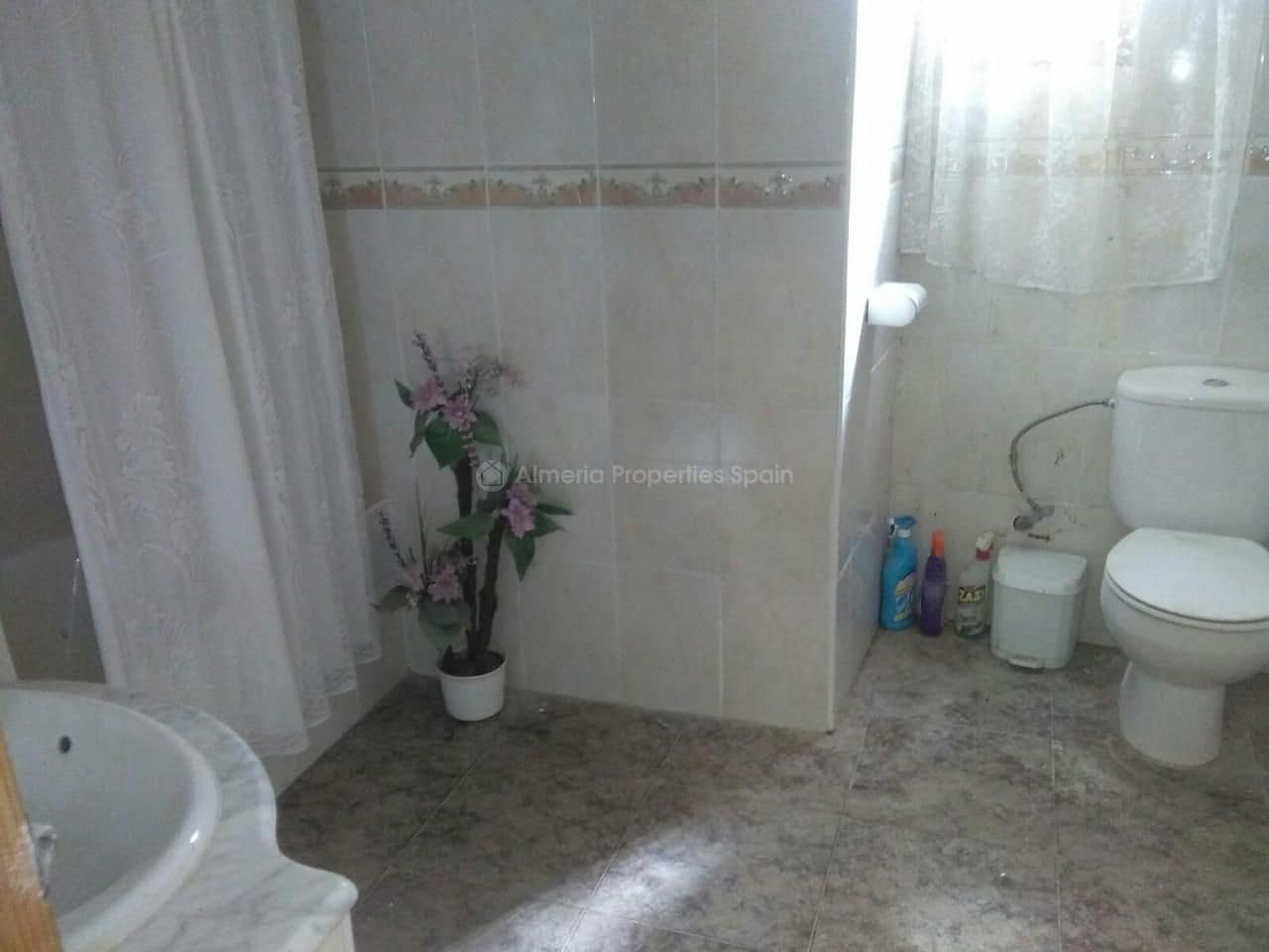 15 soveværelse Finca/Landehus til salg i Oria - € 130.000 (Ref: 3497653)