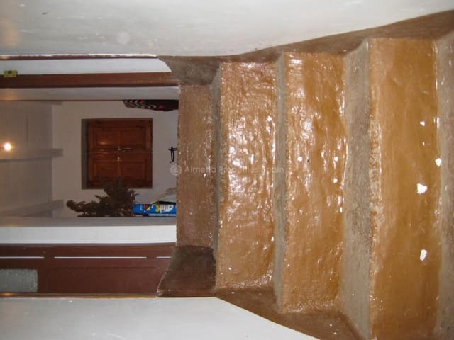 6 soveværelse Finca/Landehus til salg i Cantoria - € 86.000 (Ref: 4335380)