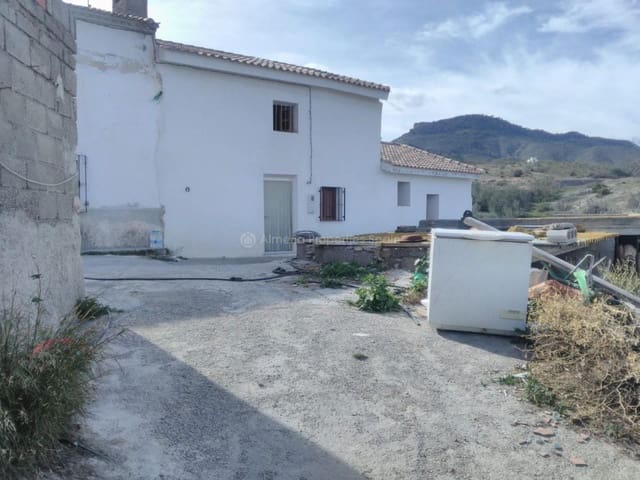 2 makuuhuone Maalaistalo myytävänä paikassa Cantoria - 45 000 € (Ref: 4423476)