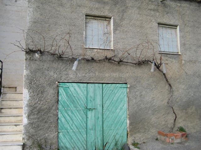 6 slaapkamer Huis te koop in Cóbdar - € 95.500 (Ref: 4424711)