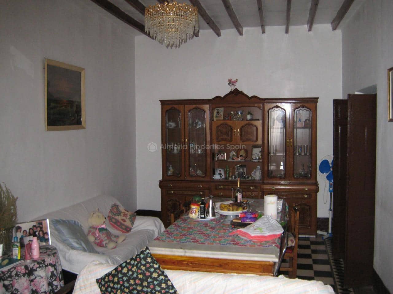 6 bedroom Townhouse for sale in Cobdar - € 95,500 (Ref: 4424711)