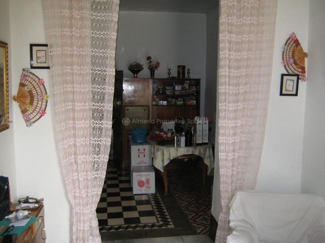 6 slaapkamer Huis te koop in Cóbdar - € 95.500 (Ref: 4424711)