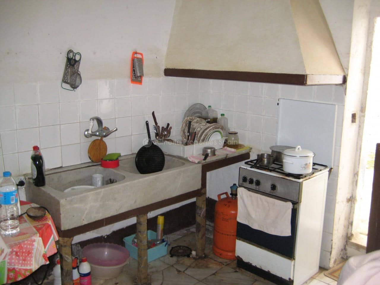 6 bedroom Townhouse for sale in Cobdar - € 95,500 (Ref: 4424711)