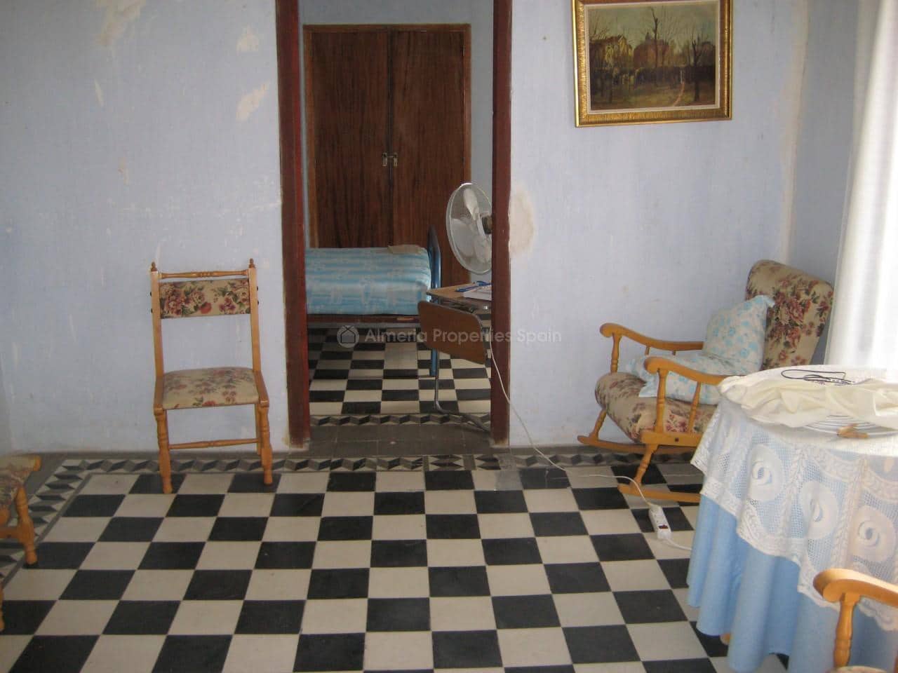 6 bedroom Townhouse for sale in Cobdar - € 95,500 (Ref: 4424711)