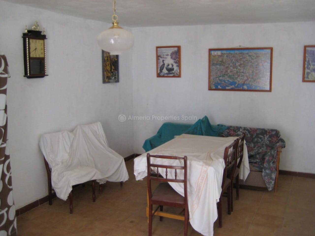 6 bedroom Townhouse for sale in Cobdar - € 95,500 (Ref: 4424711)