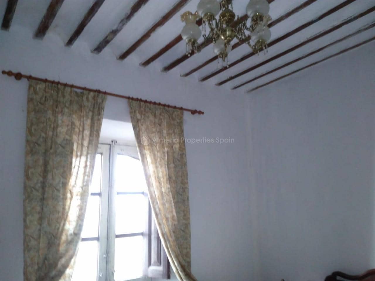 9 makuuhuone Omakotitalo myytävänä paikassa Albanchez - 85 000 € (Ref: 4441046)