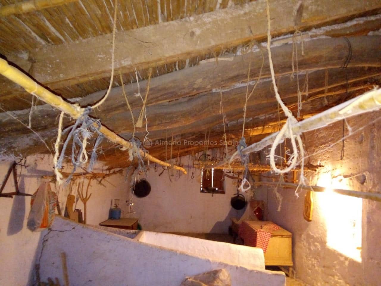 6 bedroom Finca/Country House for sale in Albox - € 65,000 (Ref: 4544616)