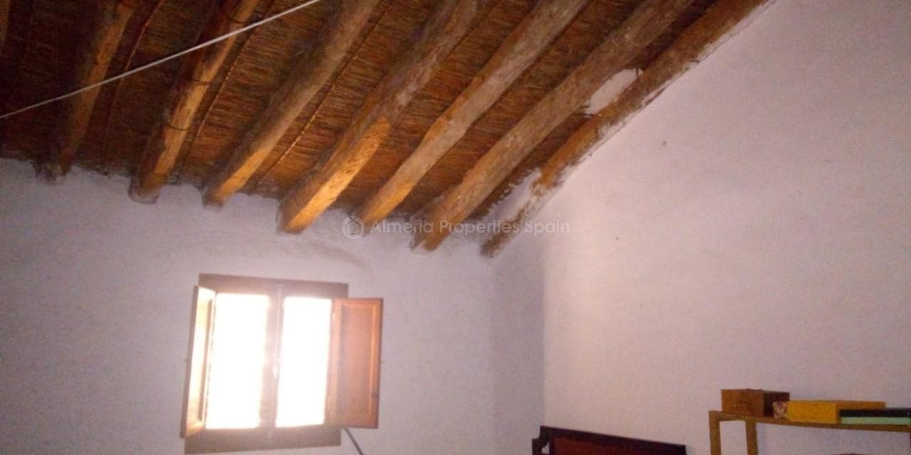 4 soveværelse Byhus til salg i Las Vertientes - € 70.000 (Ref: 5126262)