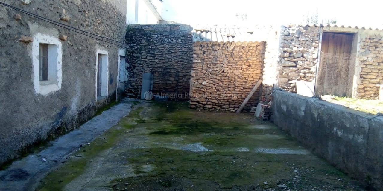 6 sypialnia Dom na sprzedaż w Venta Quemada - 45 000 € (Ref: 5126263)