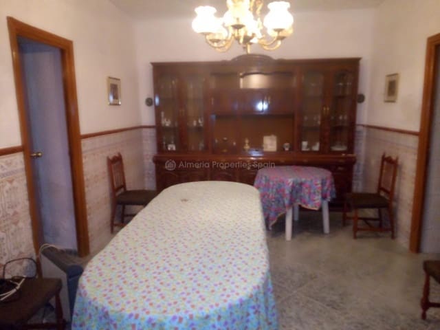 3 slaapkamer Huis te koop in Albox - € 120.000 (Ref: 5126268)