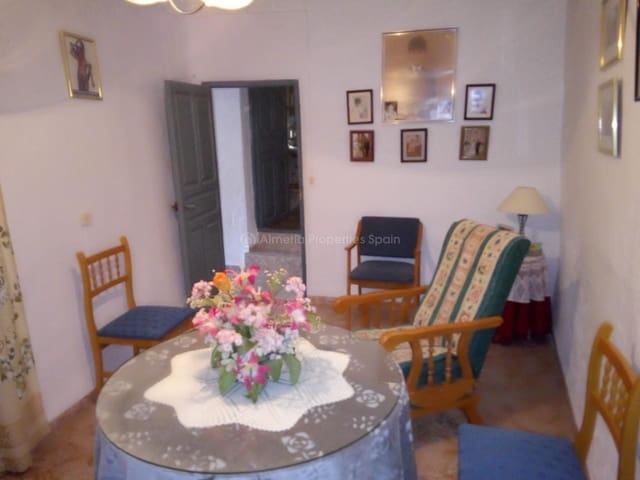 4 soveværelse Byhus til salg i Somontín - € 35.000 (Ref: 5126271)