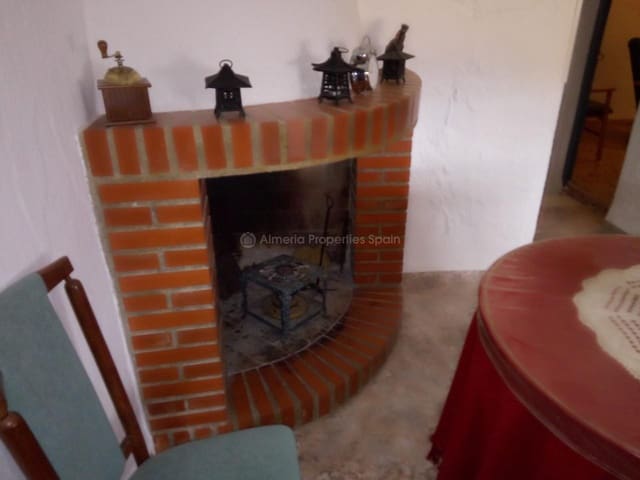 4 soveværelse Byhus til salg i Somontín - € 35.000 (Ref: 5126271)