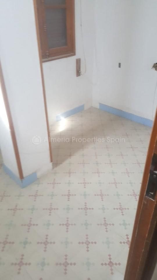 Byhus til salg i Albox - € 90.000 (Ref: 5128441)