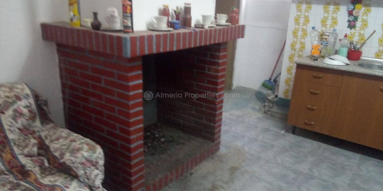 7 bedroom Finca/Country House for sale in Oria - € 85,000 (Ref: 5453455)