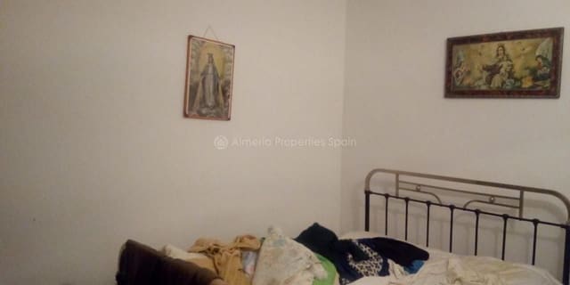 7 makuuhuone Maalaistalo myytävänä paikassa Oria - 85 000 € (Ref: 5453455)