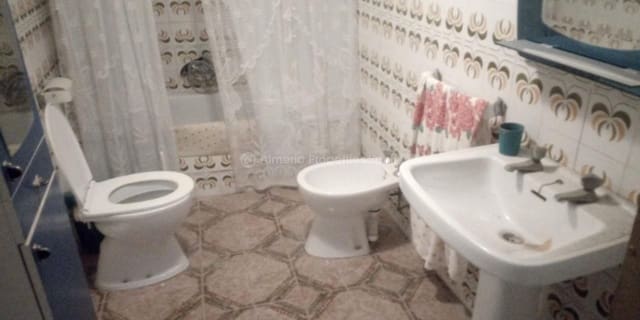 7 makuuhuone Maalaistalo myytävänä paikassa Oria - 85 000 € (Ref: 5453455)