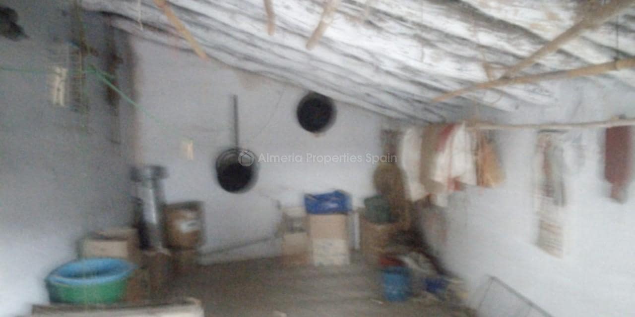 7 bedroom Finca/Country House for sale in Oria - € 85,000 (Ref: 5453455)