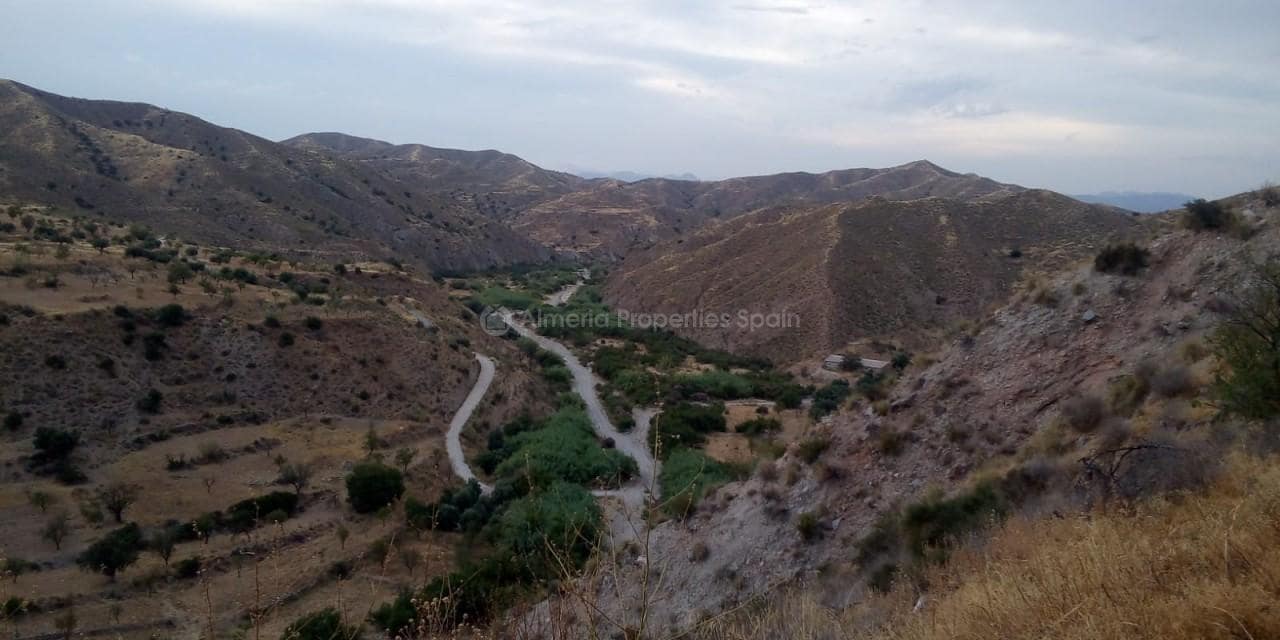 Finca/Country House for sale in Albox - € 8,000 (Ref: 5453456)