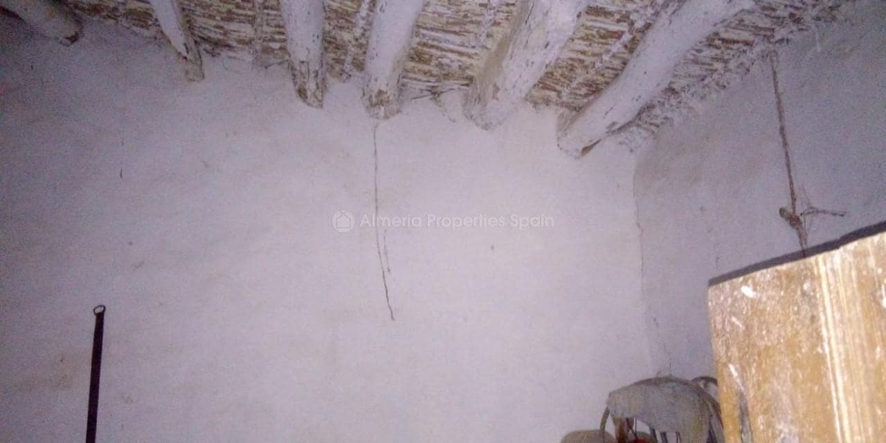 Finca/Country House for sale in Albox - € 8,000 (Ref: 5453456)