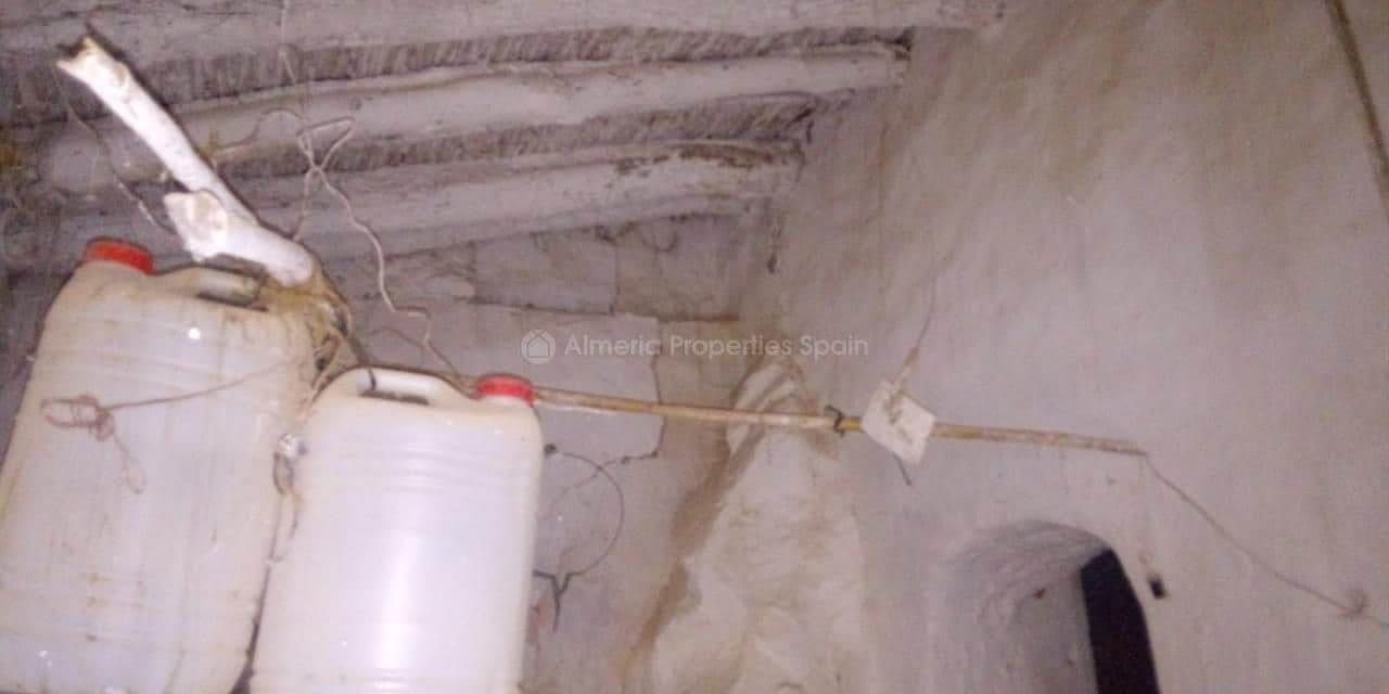 Finca/Country House for sale in Albox - € 8,000 (Ref: 5453456)