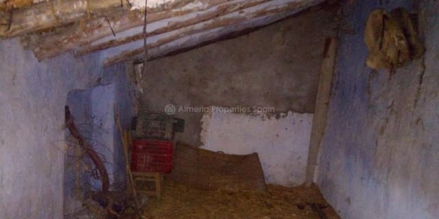 Finca/Casa di Campagna in vendita in Albanchez - 14.000 € (Rif: 5453457)