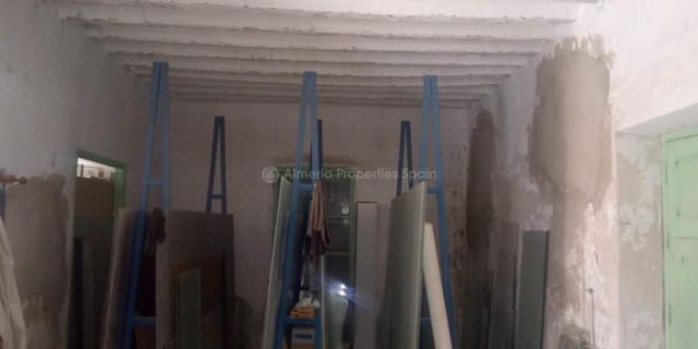 Byhus til salg i Albox - € 40.000 (Ref: 5499125)