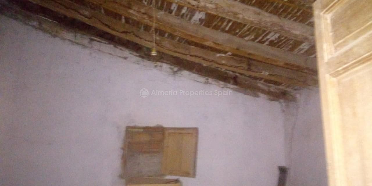 Byhus til salg i Albox - € 40.000 (Ref: 5499125)