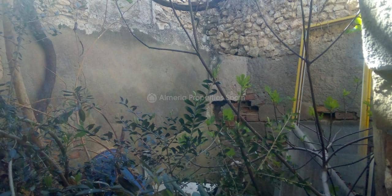 Byhus til salg i Albox - € 40.000 (Ref: 5499125)