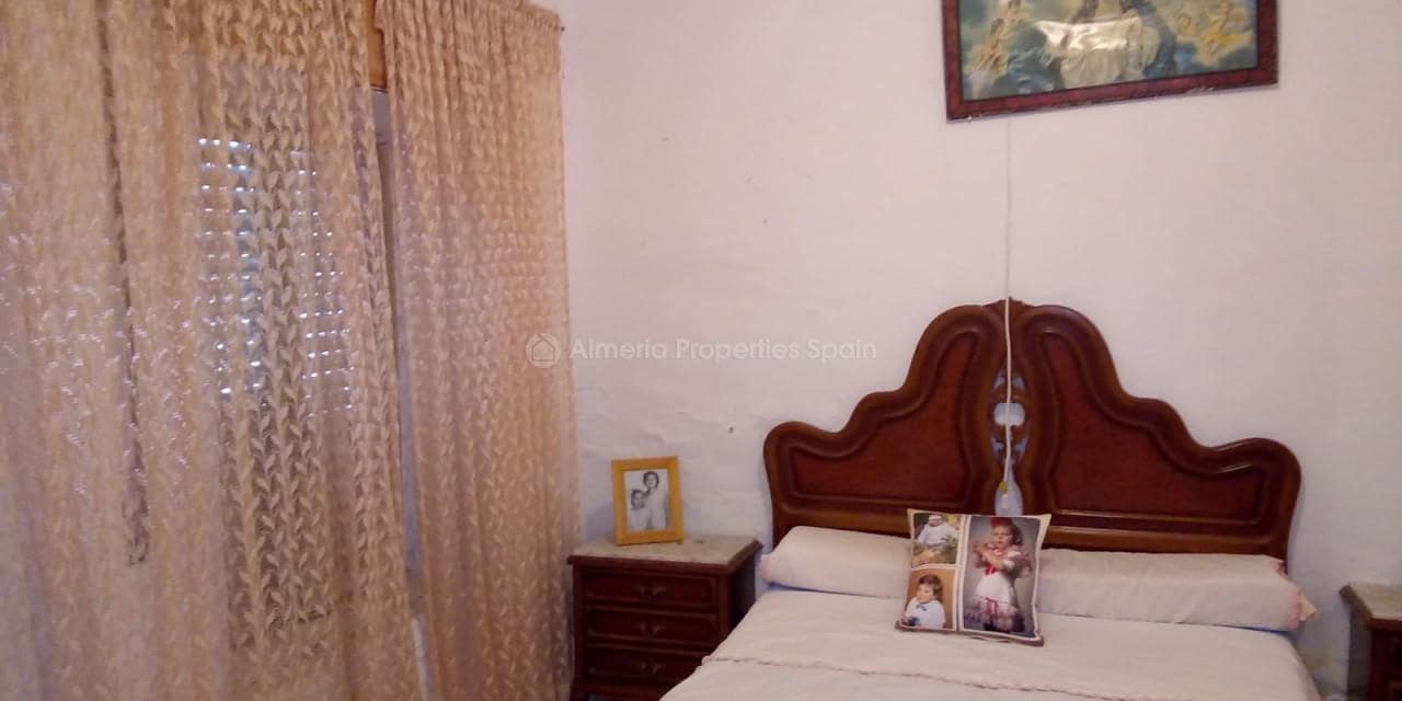 12 soverom Finca/Herregård til salgs i Cantoria - € 65 000 (Ref: 5522302)