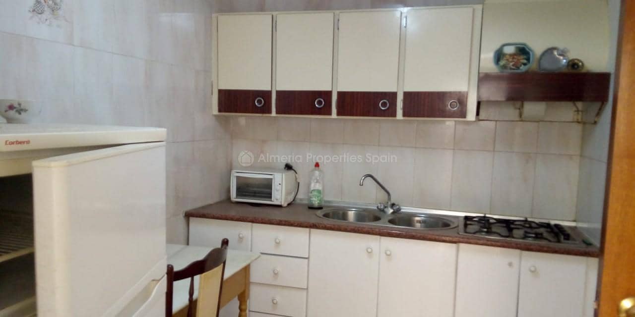 6 slaapkamer Finca/Landhuis te koop in Albox - € 45.000 (Ref: 5532227)