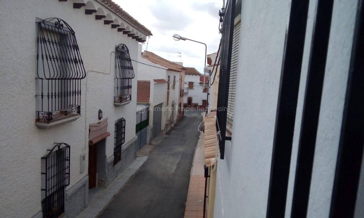 6 slaapkamer Finca/Landhuis te koop in Albox - € 45.000 (Ref: 5532227)