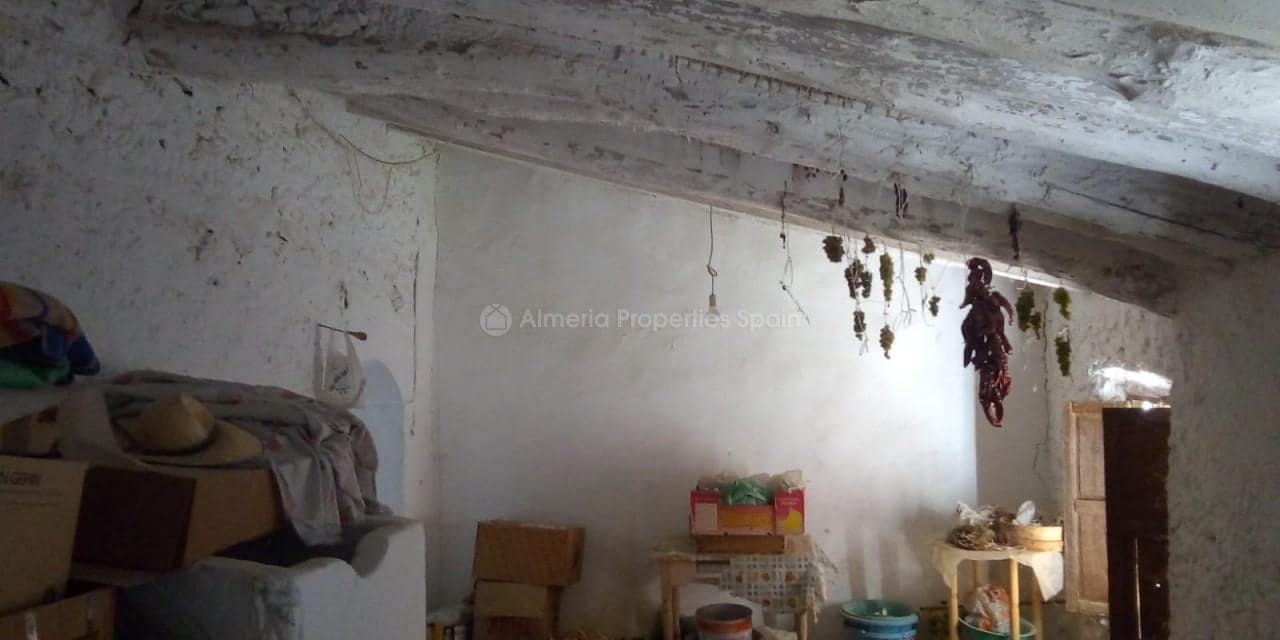 6 soveværelse Finca/Landehus til salg i Arboleas - € 42.500 (Ref: 5536668)