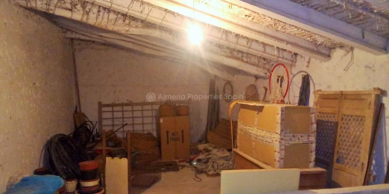 2 soveværelse Finca/Landehus til salg i Albox - € 95.000 (Ref: 5536669)