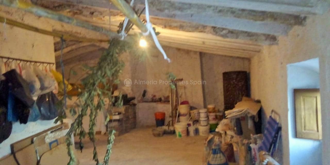 2 soveværelse Finca/Landehus til salg i Albox - € 95.000 (Ref: 5536669)