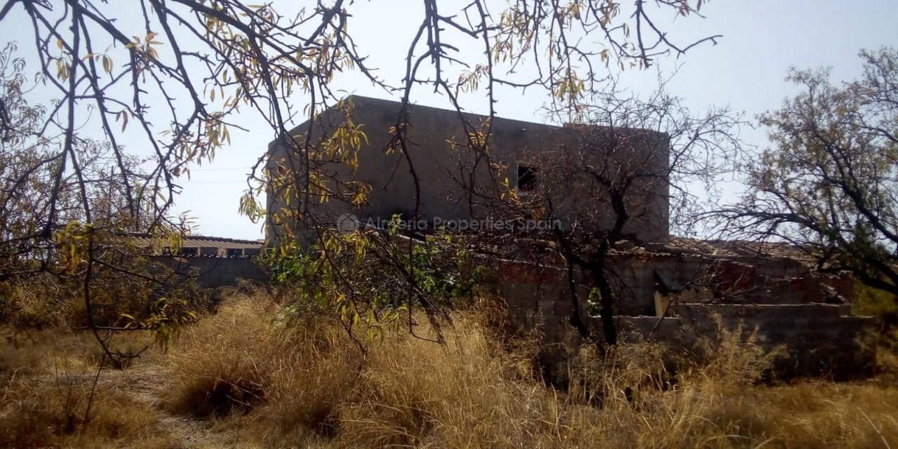 Finca/Country House for sale in Albox - € 50,000 (Ref: 5614052)