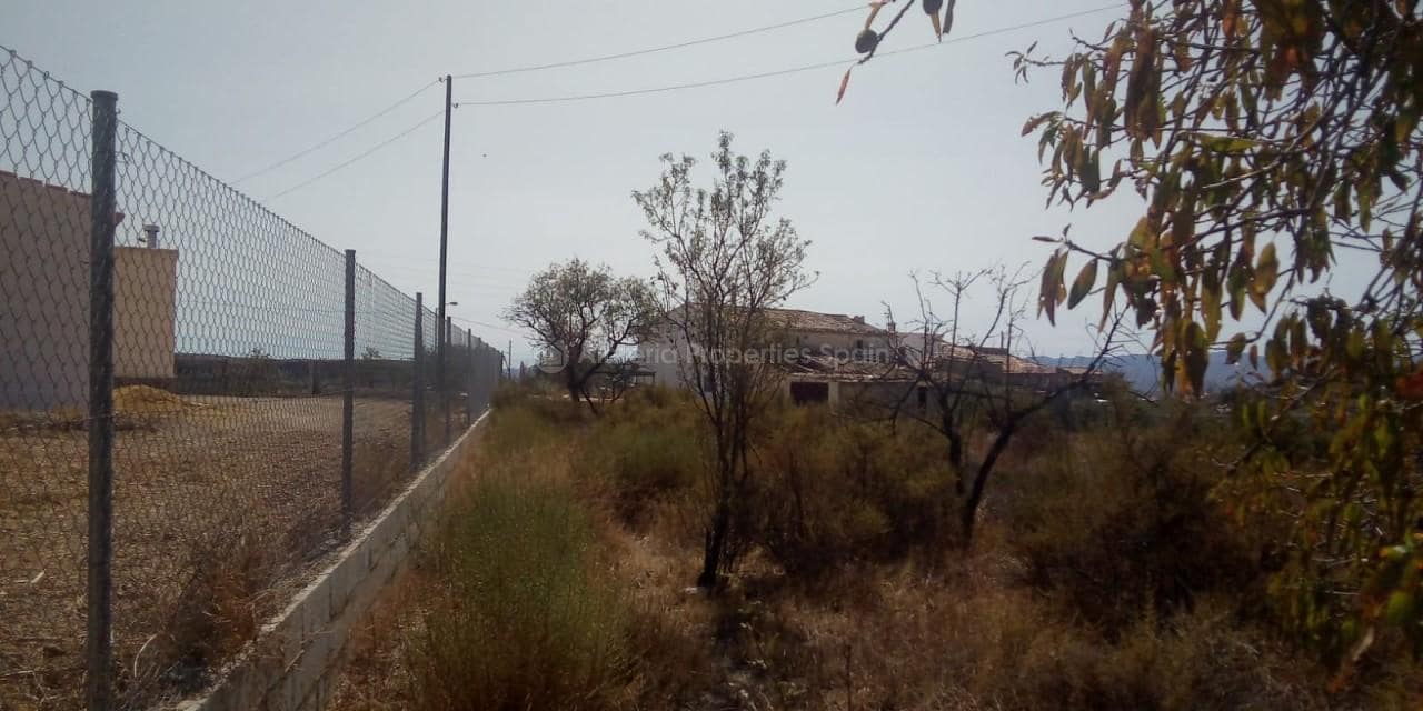 Finca/Country House for sale in Albox - € 50,000 (Ref: 5614052)