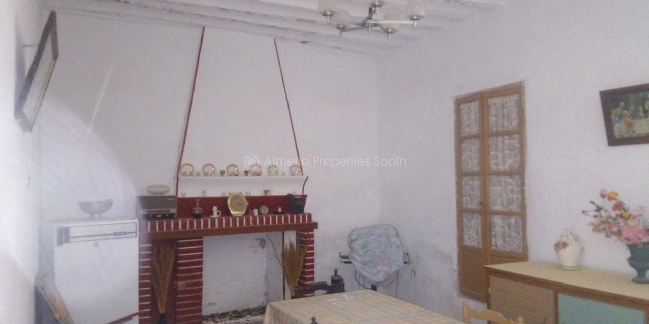 4 soveværelse Finca/Landehus til salg i Cantoria - € 77.000 (Ref: 5640918)