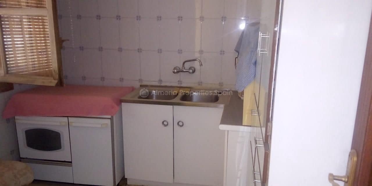 4 soveværelse Finca/Landehus til salg i Cantoria - € 77.000 (Ref: 5640918)